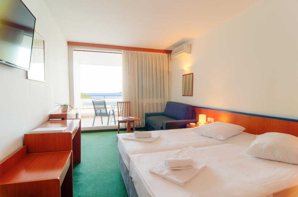 Hotel Amfora Rabac Eksteriør billede