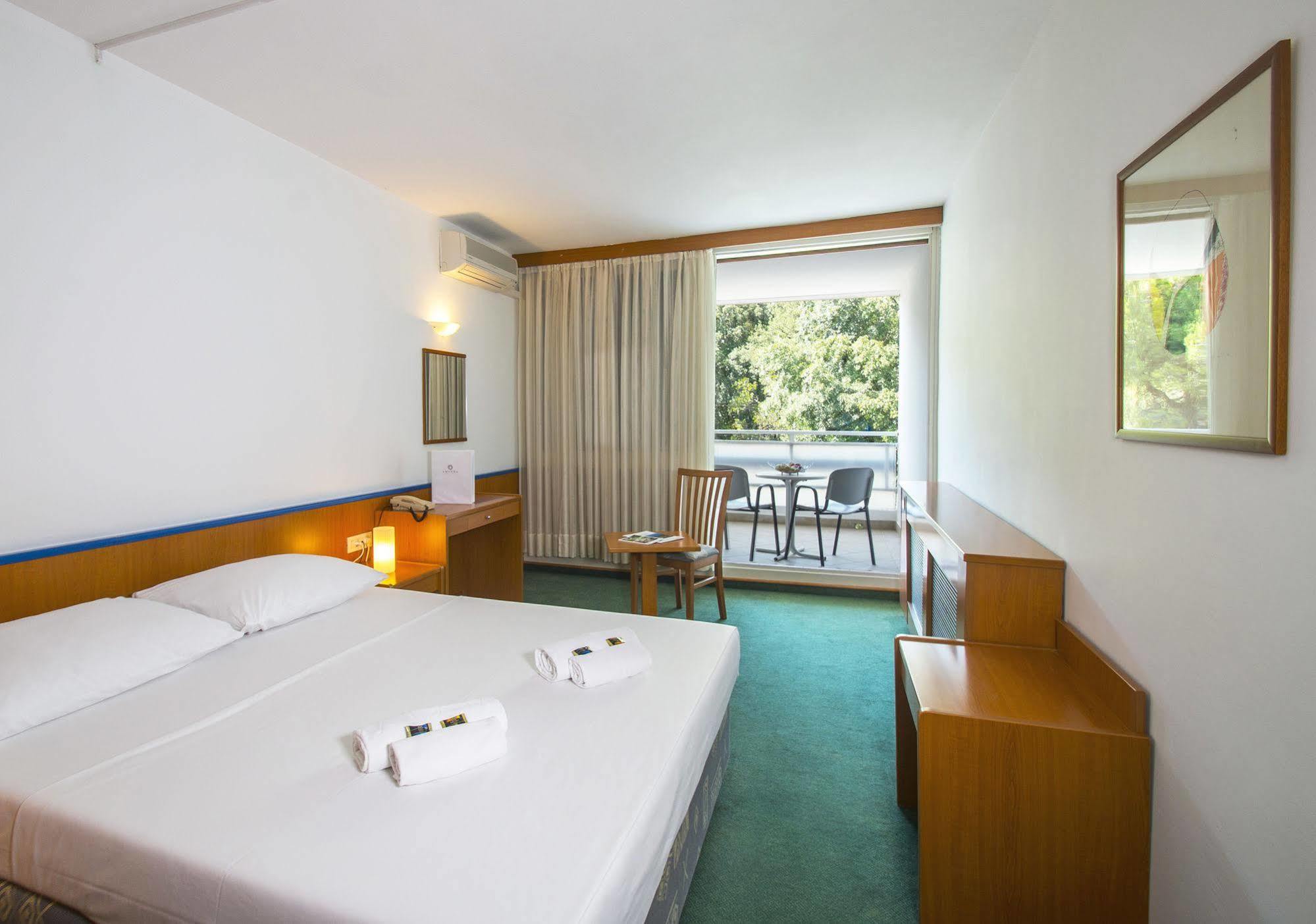 Hotel Amfora Rabac Eksteriør billede